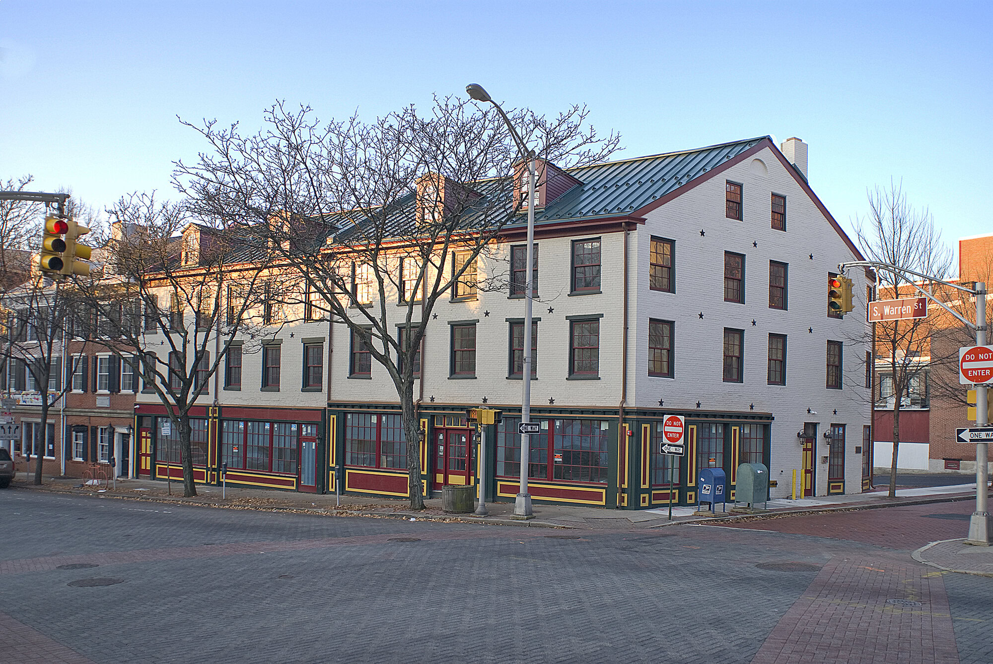 a building with a street sign