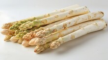 a bunch of white asparagus