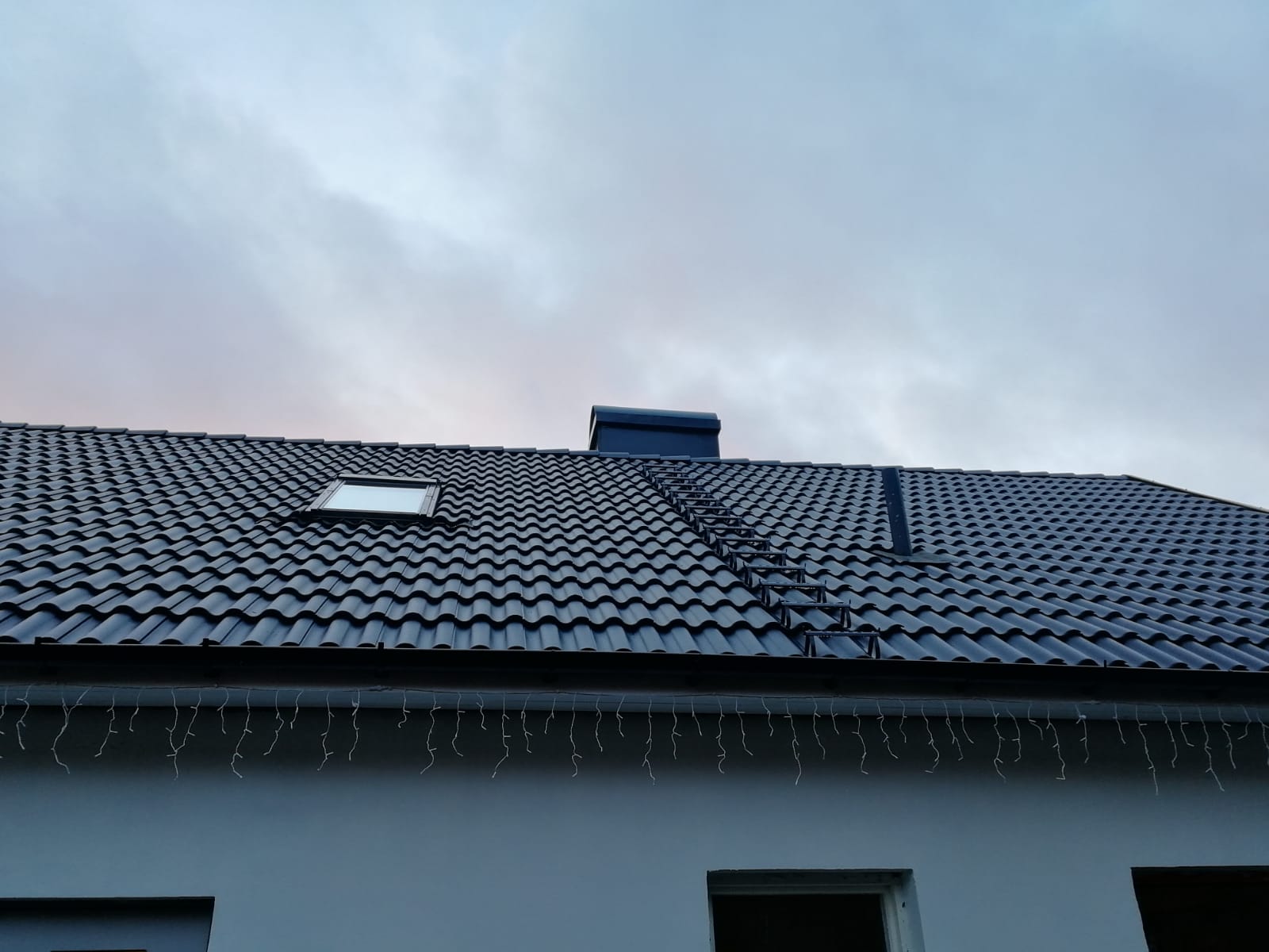 a roof with lights on it
