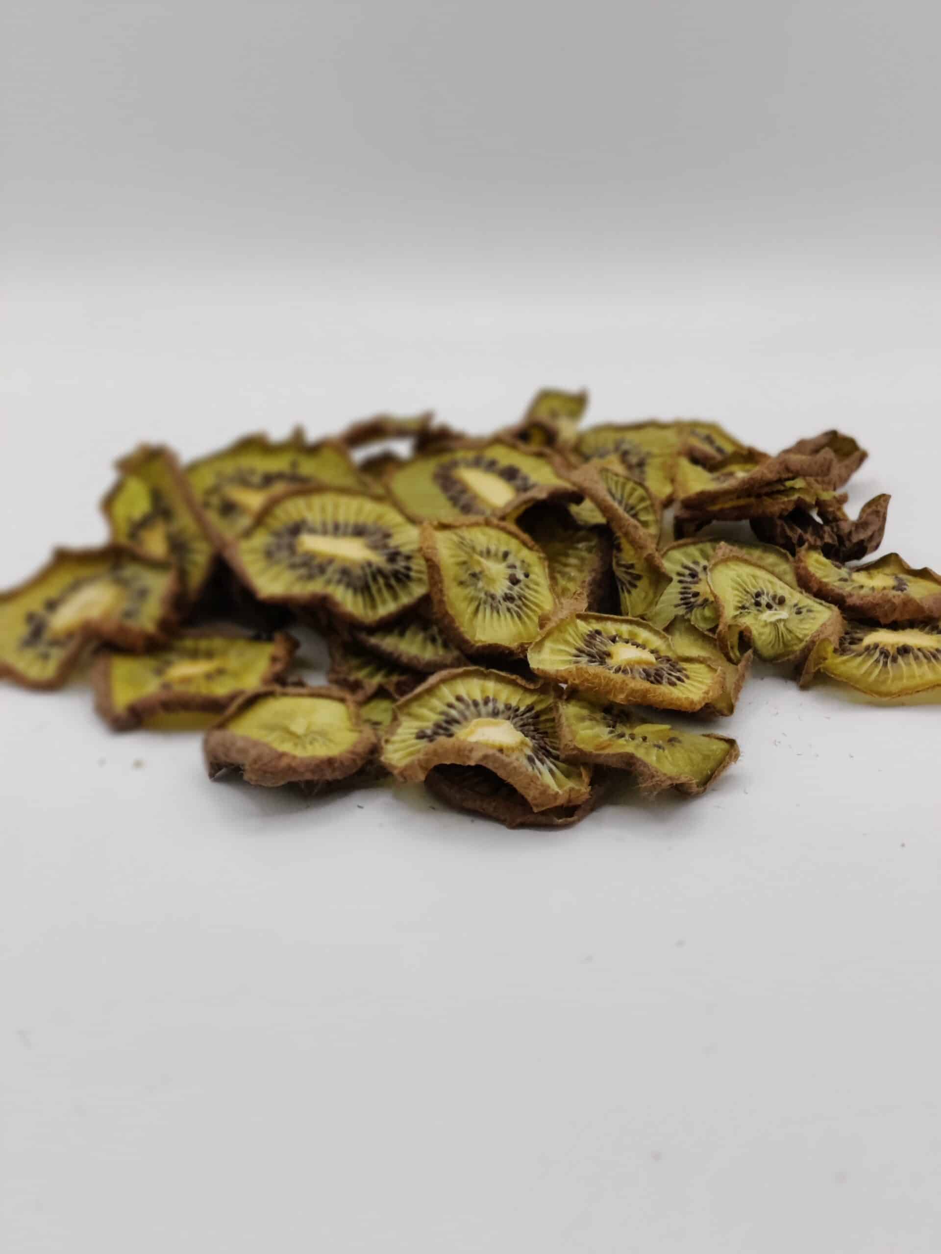 a pile of dried kiwi slices